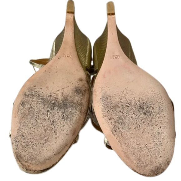 Badgley Mischka Melaney II Gold Embossed Leather Strappy Sandals - 8.5 M - Picture 12 of 12